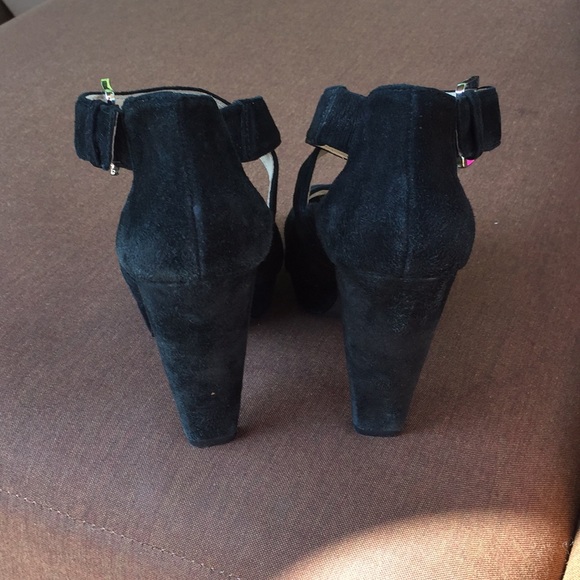 Black Suede Heel with Strap Detail - Picture 3 of 4